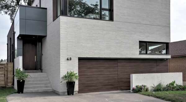 Shouldice Stone Polar Urban Brick Smooth Exterior Home Facade