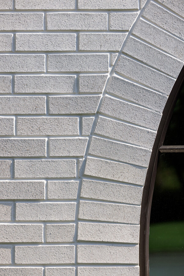 Aspen White - Image 13