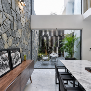 Avaani Black Smith Rustic Roman Fieldstone