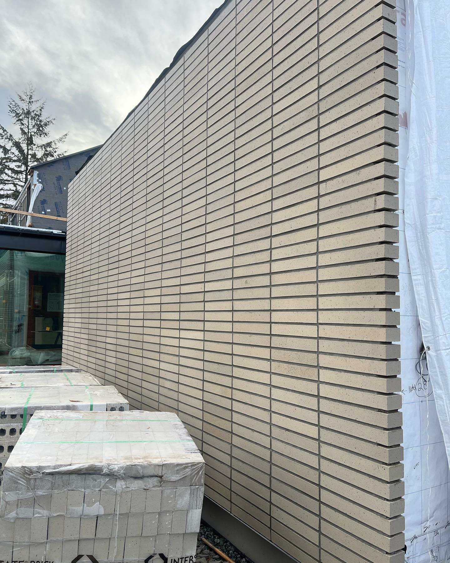 Interstate Brick Ash Matte